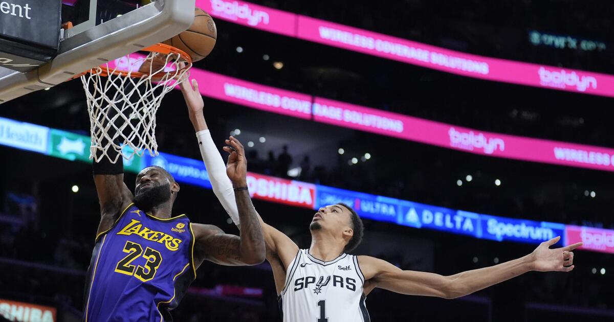 LeBron James et les Lakers séduits par Victor Wembanyama et battent les Spurs