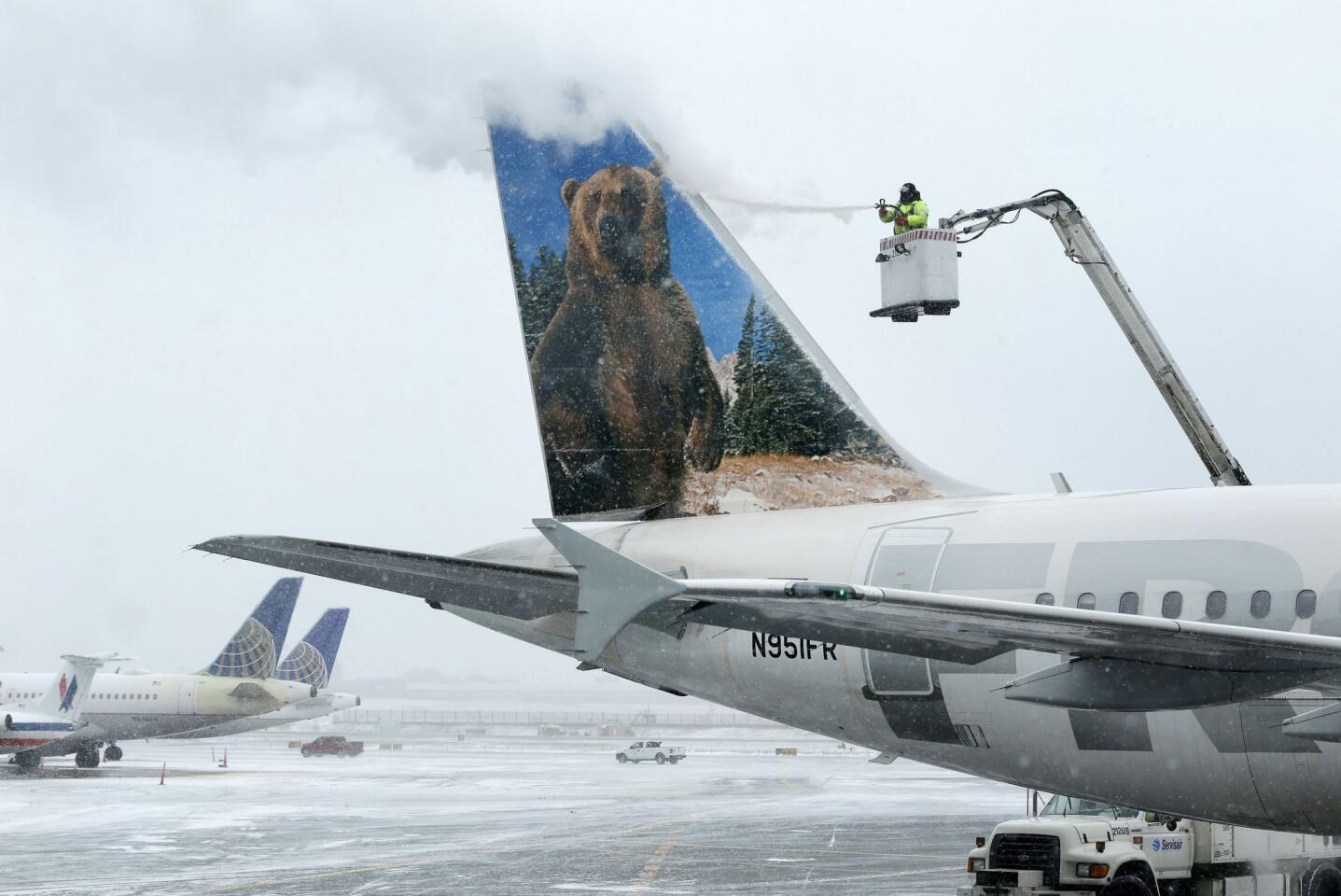 East Coast braces for major snowstorm