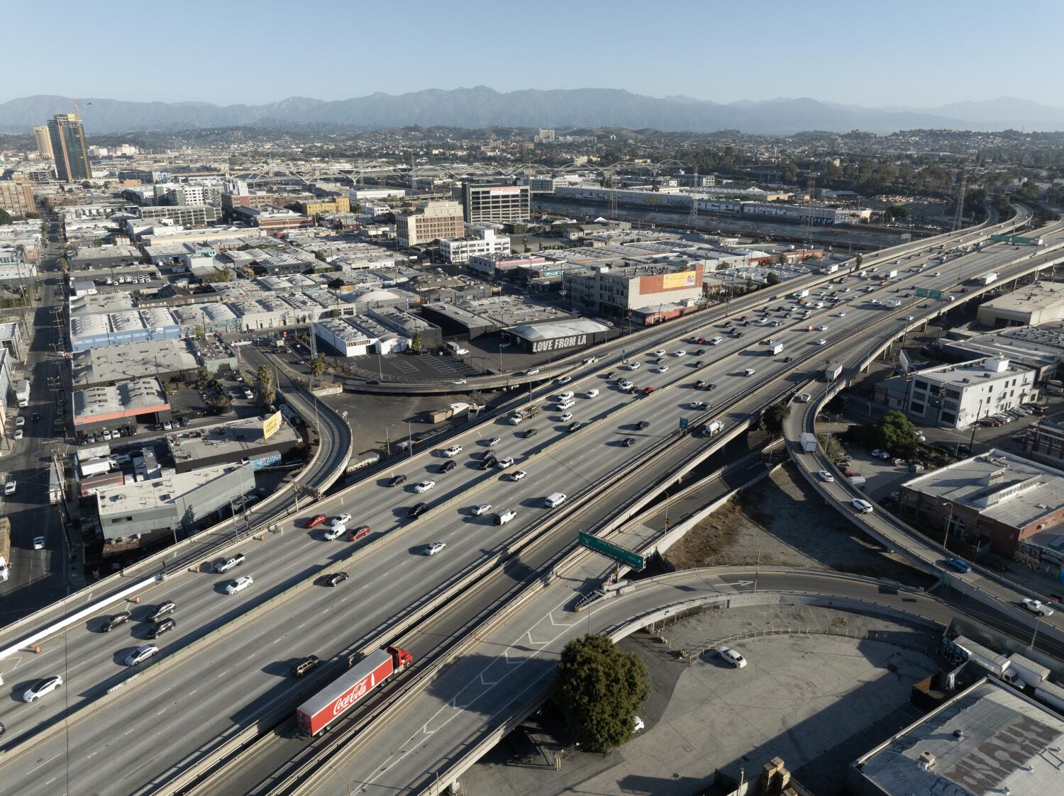 The long road ahead to fix the fire-damaged 10 Freeway