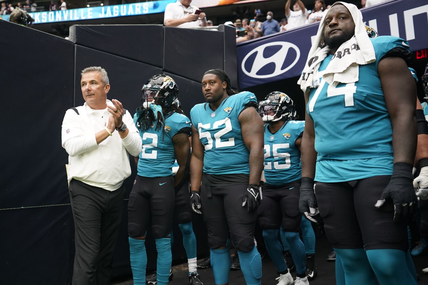 Jaguars fire coach Urban Meyer 13 games into NFL career - Los Angeles Times