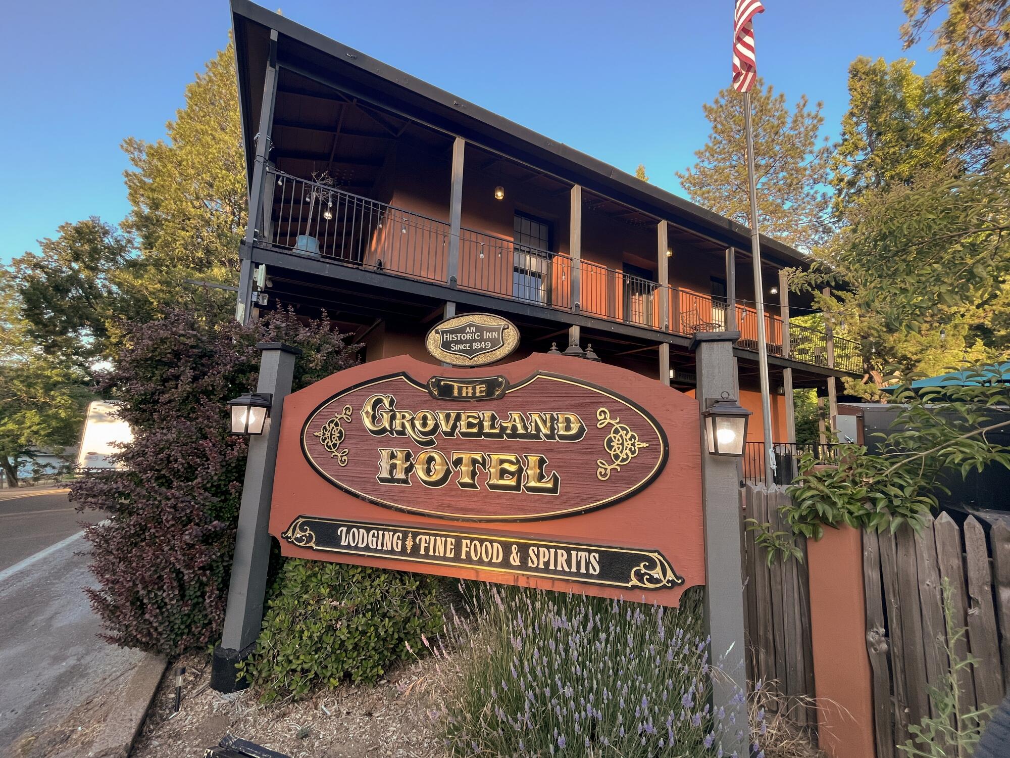 Groveland Hotel, Groveland, one of the gateways to Yosemite National Park.