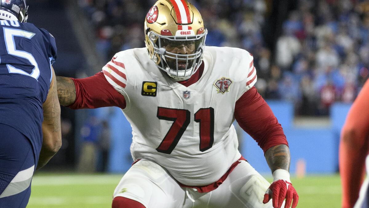 49ers-Cowboys: Jimmy Garoppolo limited, Trent Williams won't practice, says  Kyle Shanahan