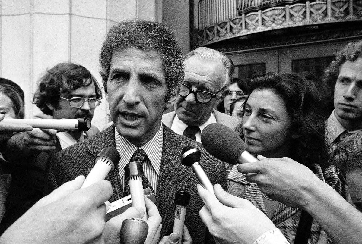 Daniel Ellsberg talks to reporters outside the federal building in Los Angeles in 1973.