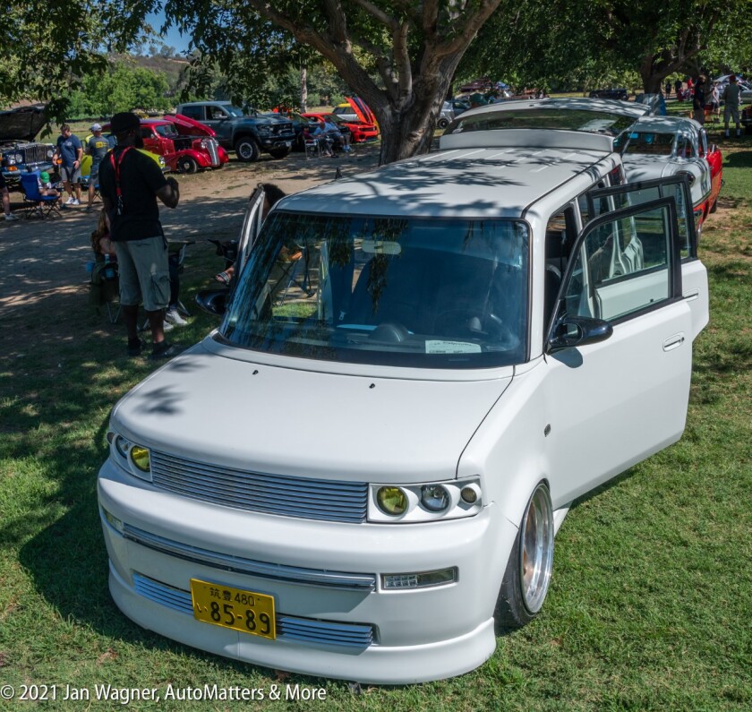 Customized 2006 Scion xB