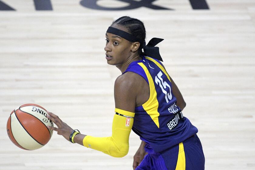 Los Angeles Sparks guard Brittney Sykes (15) pushes the ball up the court during the second half.