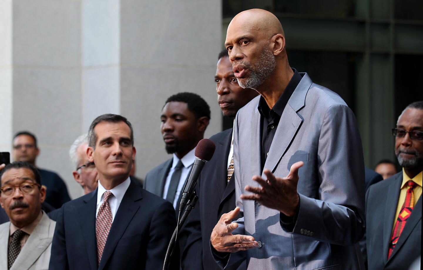 Players and officials react to Donald Sterling
