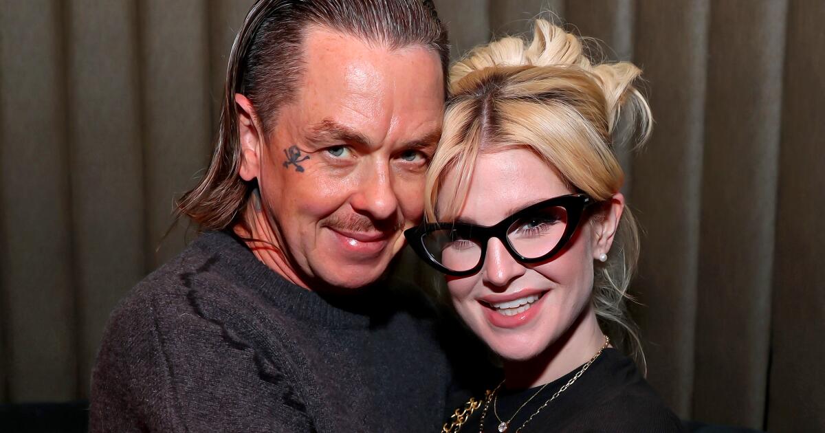 Kelly Osbourne and Sid Wilson get engaged - but not before Ozzy shares his opinion