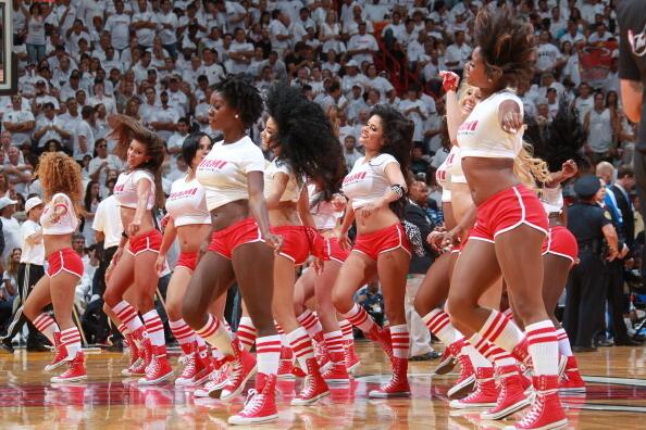 Dancers for the Miami Heat