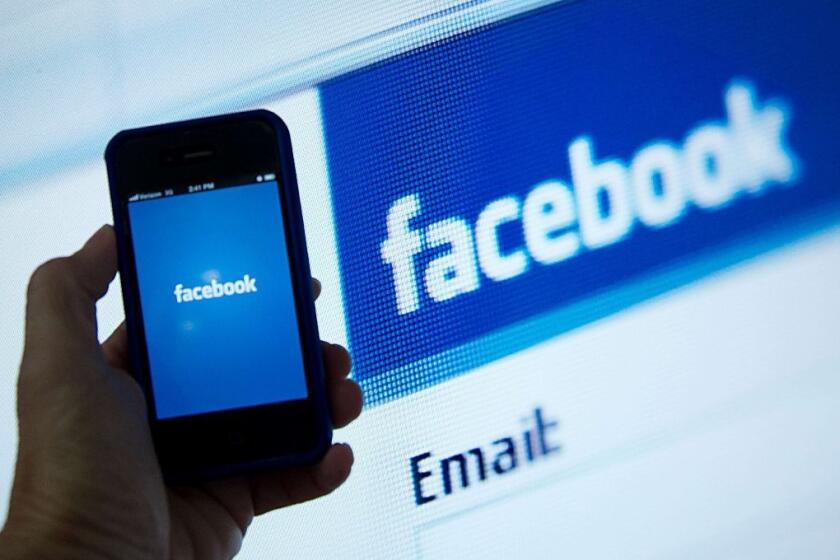Smartphones and tablets generated 80% of Facebook’s advertising revenue in the fourth quarter.