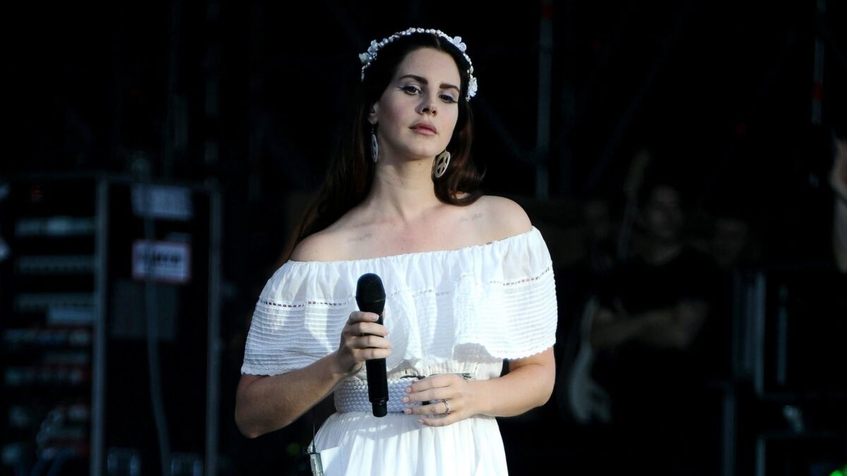 Lana Del Rey performs in France, 2016. She has canceled an upcoming gig in Israel.