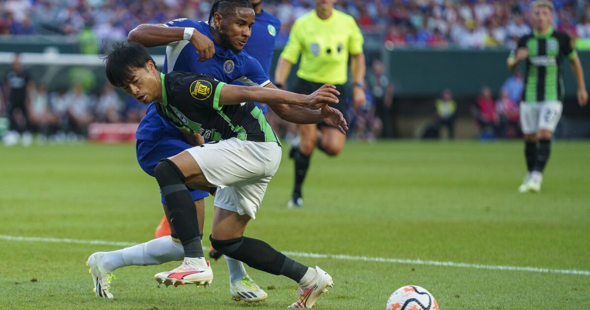 Chelsea Striker Christopher Nkunku’s Injury Update: Potential Impact on Premier League Season Opener