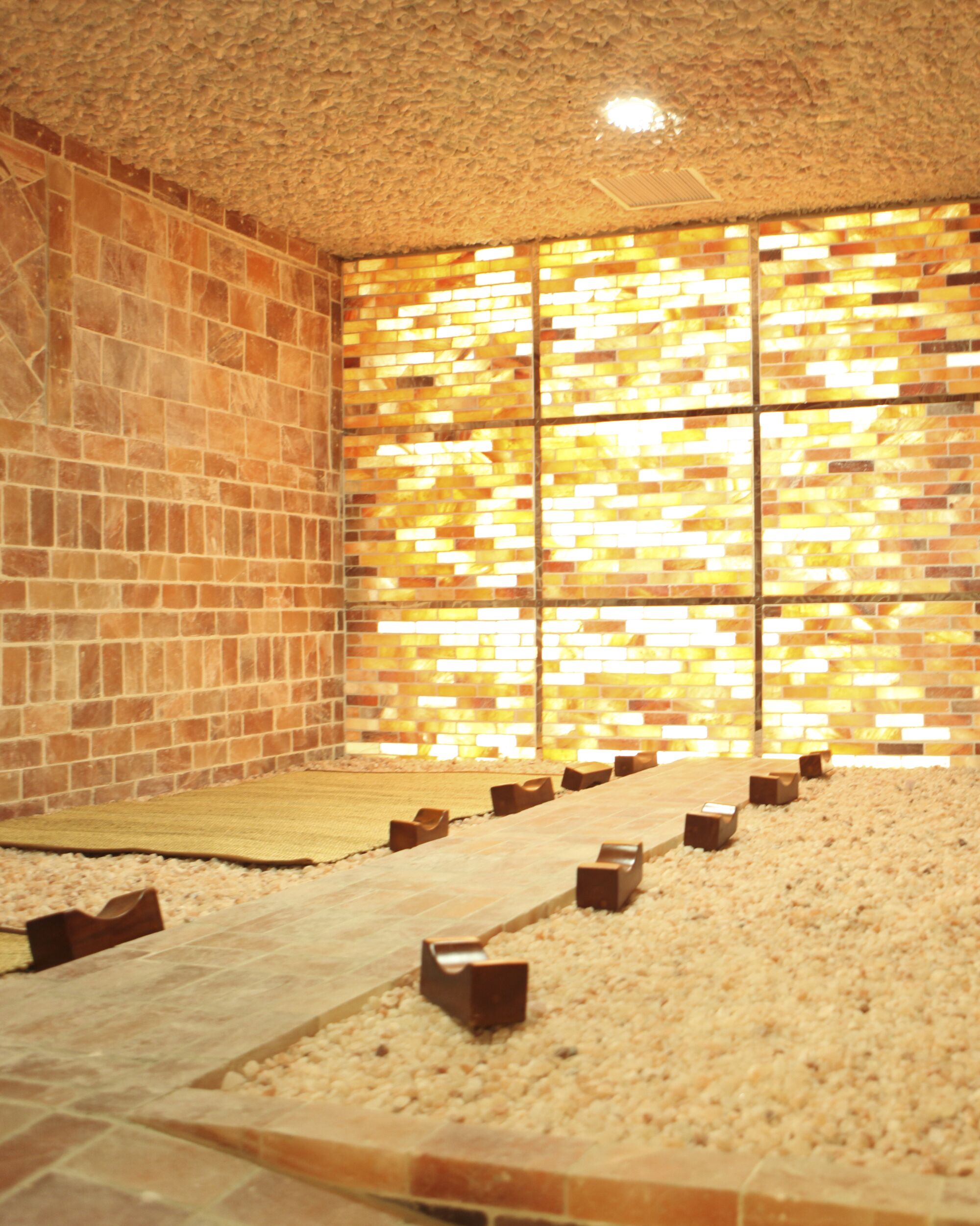 A spa room at Wi Spa