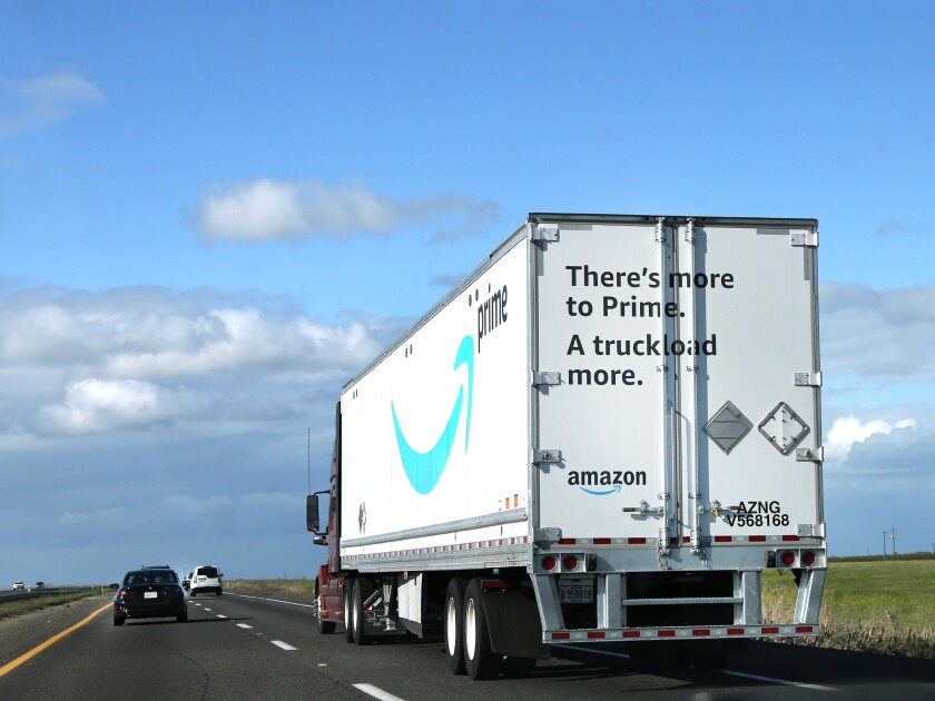 Coronavirus_Amazon truck_4614.jpg
