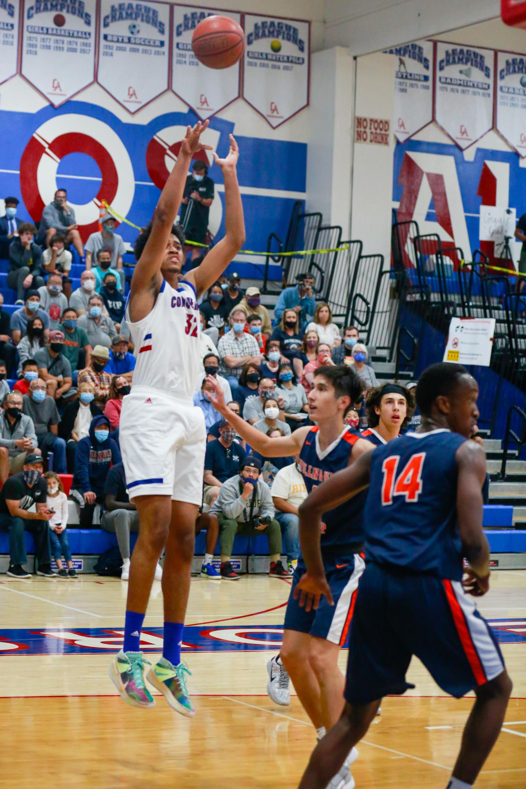 Los Altos center Jazz Gardner jumps for a shot against Rolling Hills Prep.