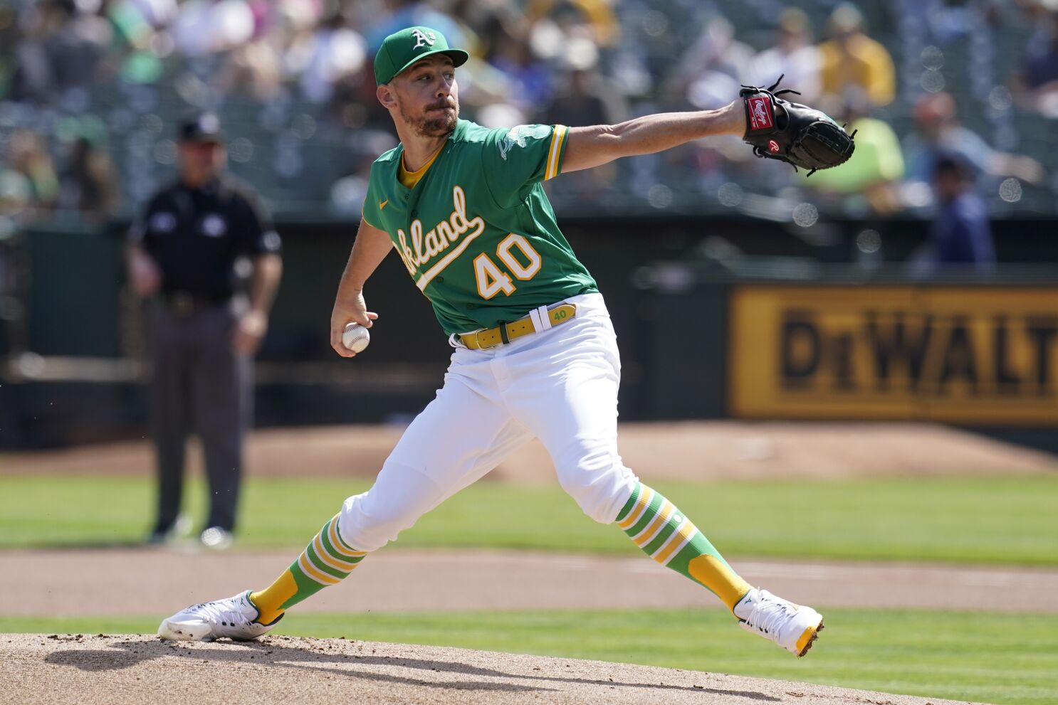 Bassitt struck by liner, Athletics lose 9-0 to White Sox National