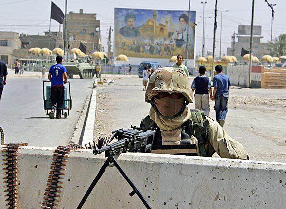 Iraqi security forces move into Sadr City