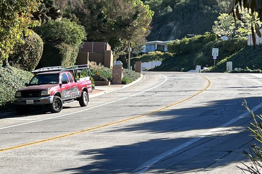 Via Capri is in need of repair, La Jolla Shores residents say.