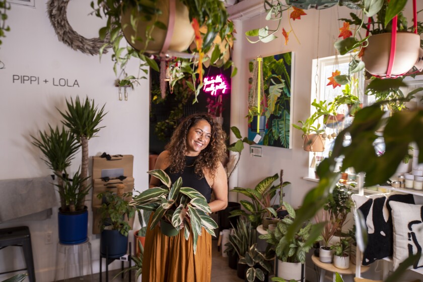 Dynelly del Valle and her plants.