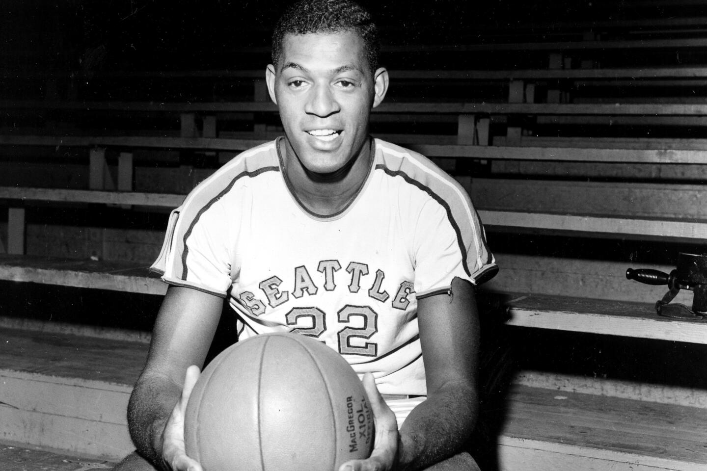 How NBA Legend Elgin Baylor Saved the Lakers in his Rookie Season – Los  Angeles Sentinel