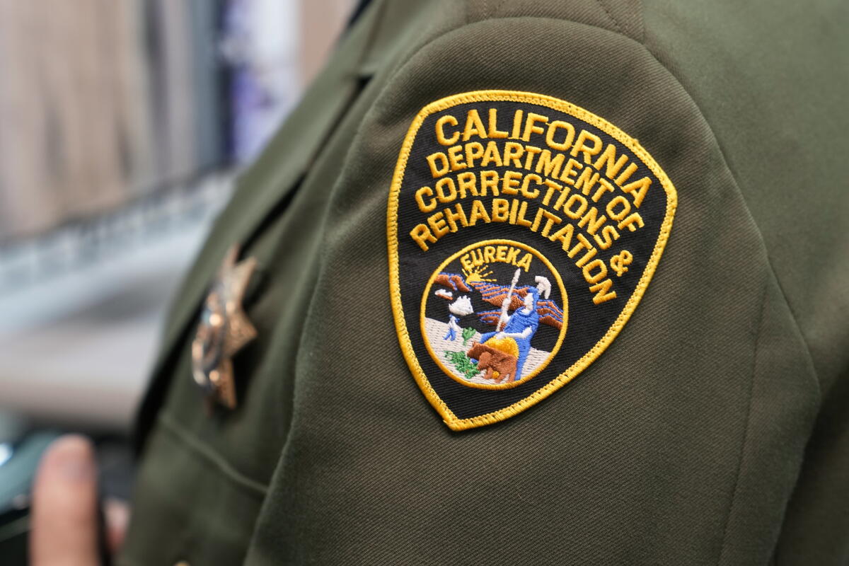 California prison guard charged with smuggling 20 kilos of cocaine ...