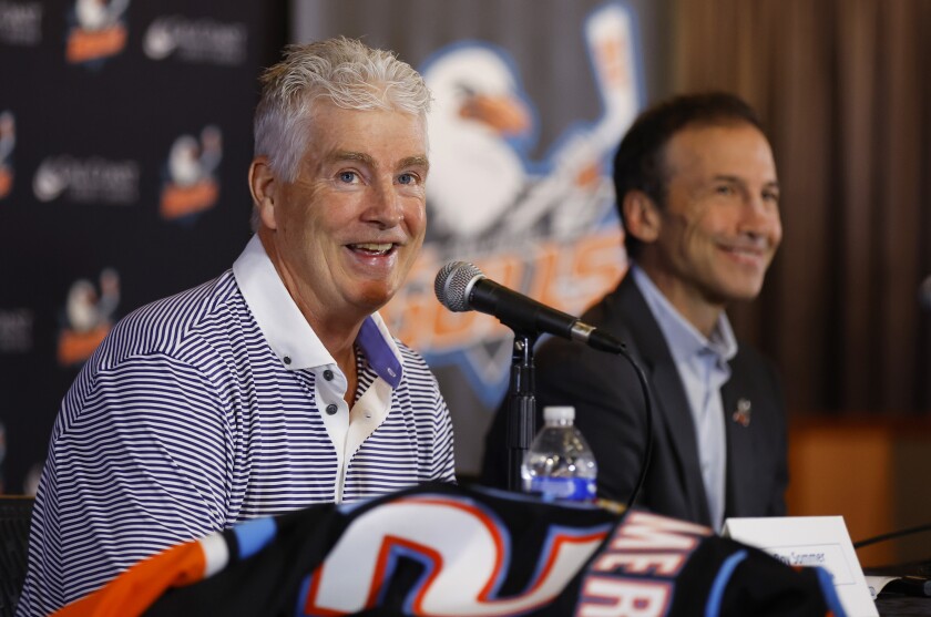 New Gulls coach Roy Sommer (left) speaks at news conference with General Manager Rob DiMaio on Tuesday at Pechanga Arena.