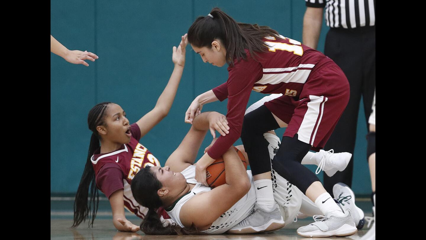 Estancia vs. Costa Mesa girls' basketball