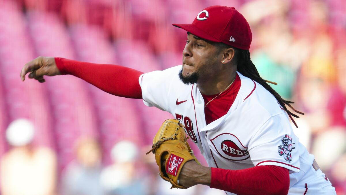 ICYMI, Cincinnati Reds Pitcher Luis Castillo Has Been Traded to the Seattle  Mariners, Sports & Recreation, Cincinnati