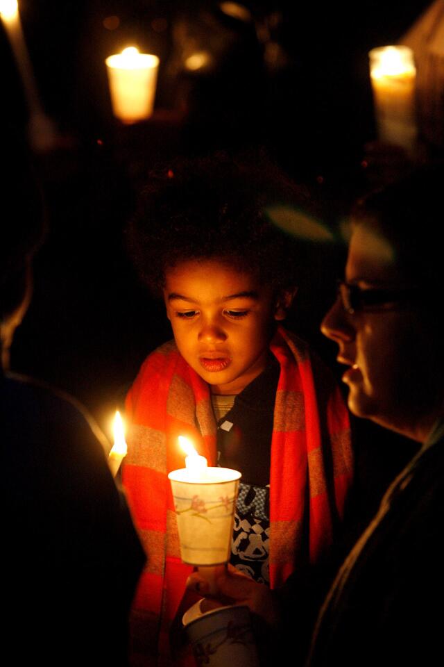 Photo Gallery: Candlelight vigil in Glendale for those killed at Newtown school