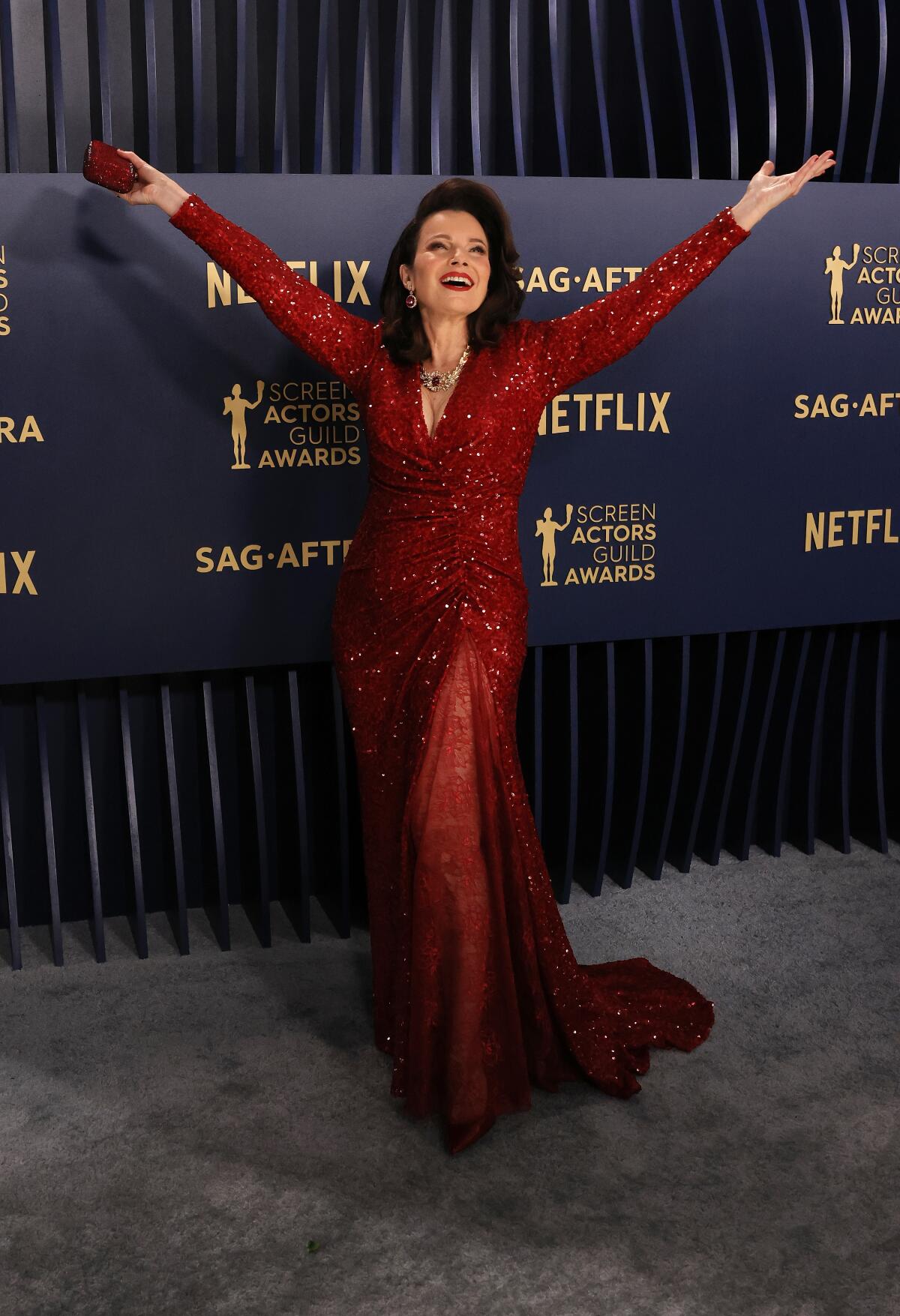 Fran Drescher arriving on the red carpet at the 30th Screen Actors Guild Awards