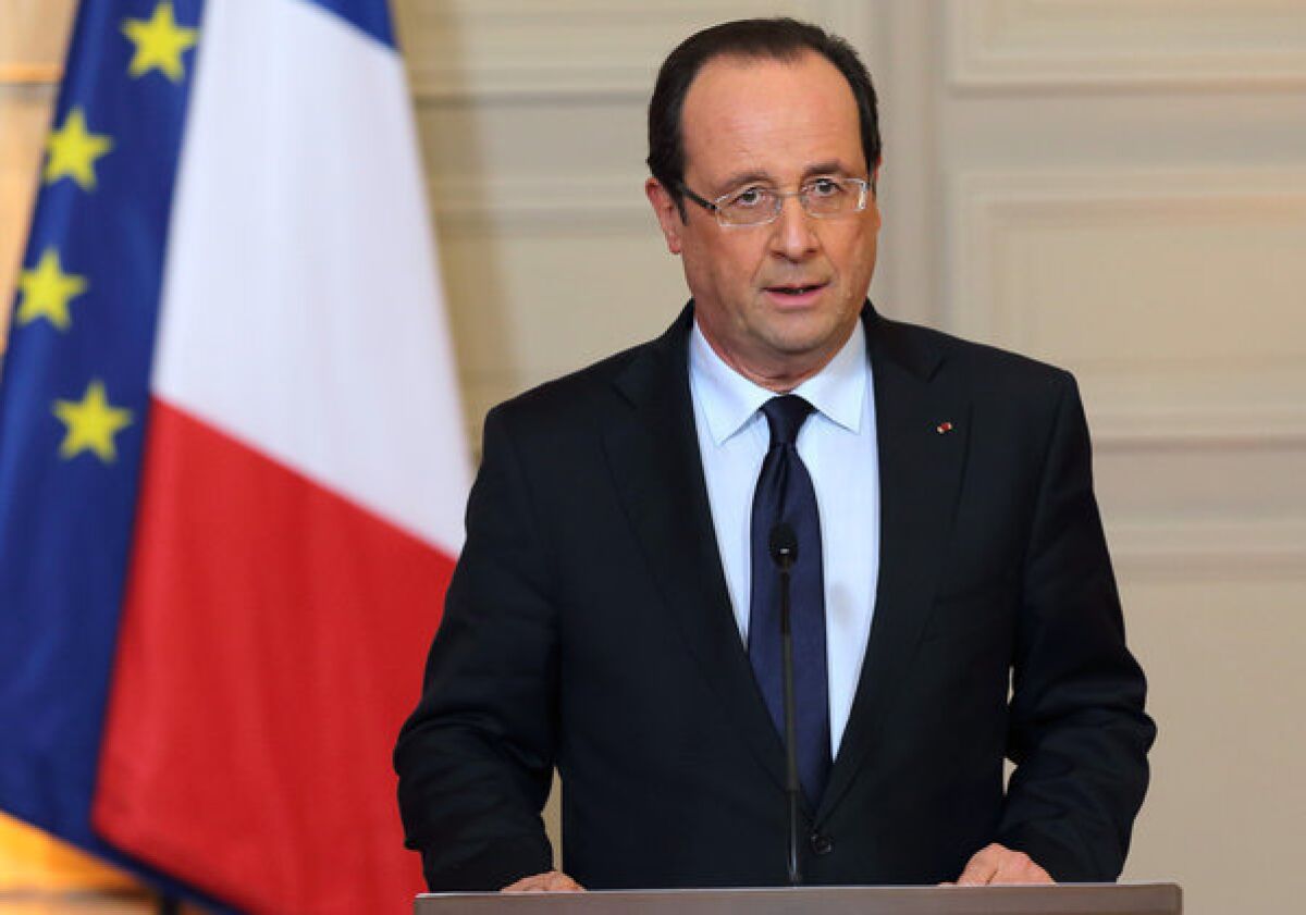 France's President Francois Hollande delivers a statement on the situation in Mali at the Elysee Palace in Paris on Friday.