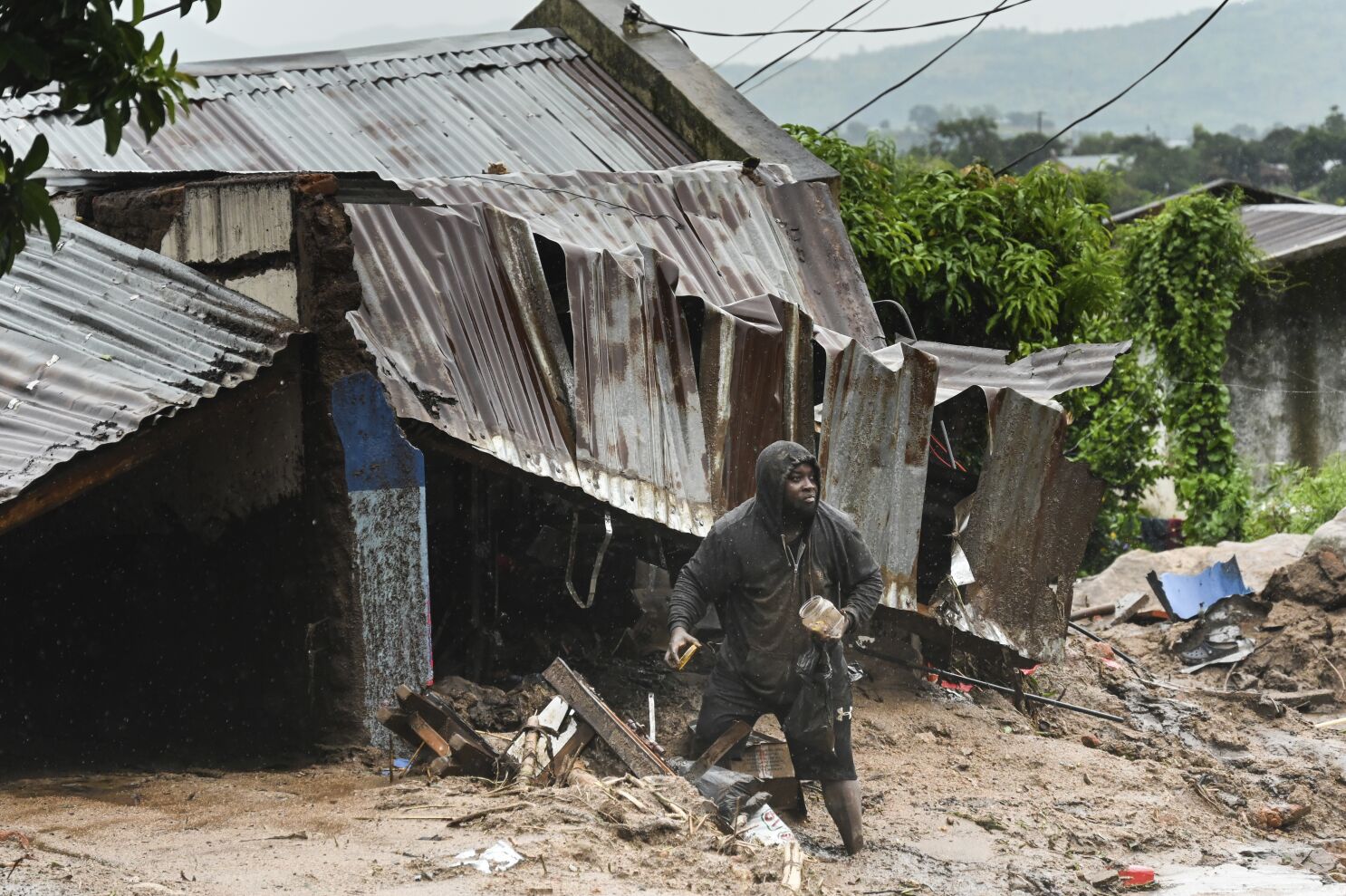Death toll climbs as Cyclone Freddy slams Malawi, Mozambique - The San  Diego Union-Tribune