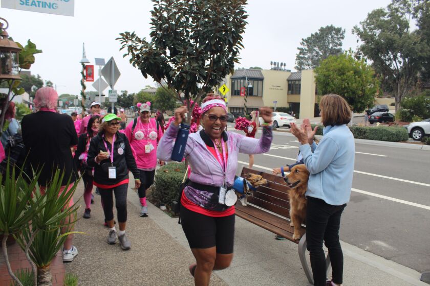 Walkers are welcomed to Del Mar during last year's 3- Day.
