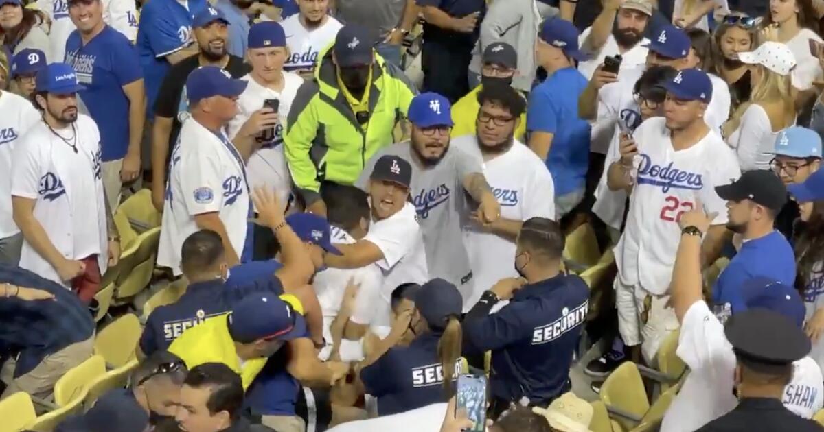 Dodgers fans backed up Giants beat reporter who was 'accosted' by man