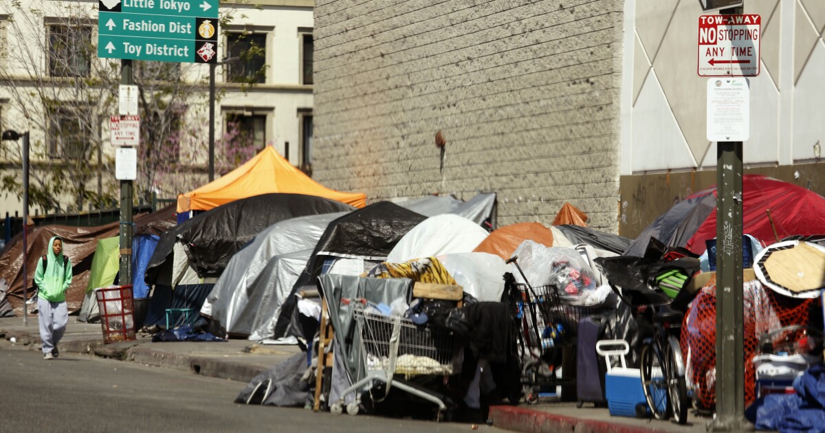 The Challenge Of Ending Homelessness On L A S Skid Row Los Angeles Times The Challenge Of Ending Homelessness On L A S Skid Row Los Angeles Times