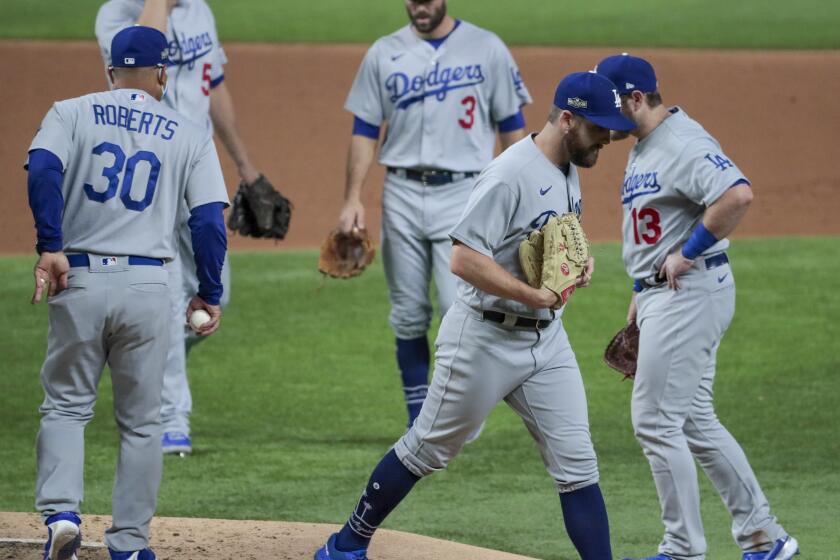 Arlington, Texas, Thursday October 8, 2020. Manager Dave Roberts removes Los Angeles Dodgers.