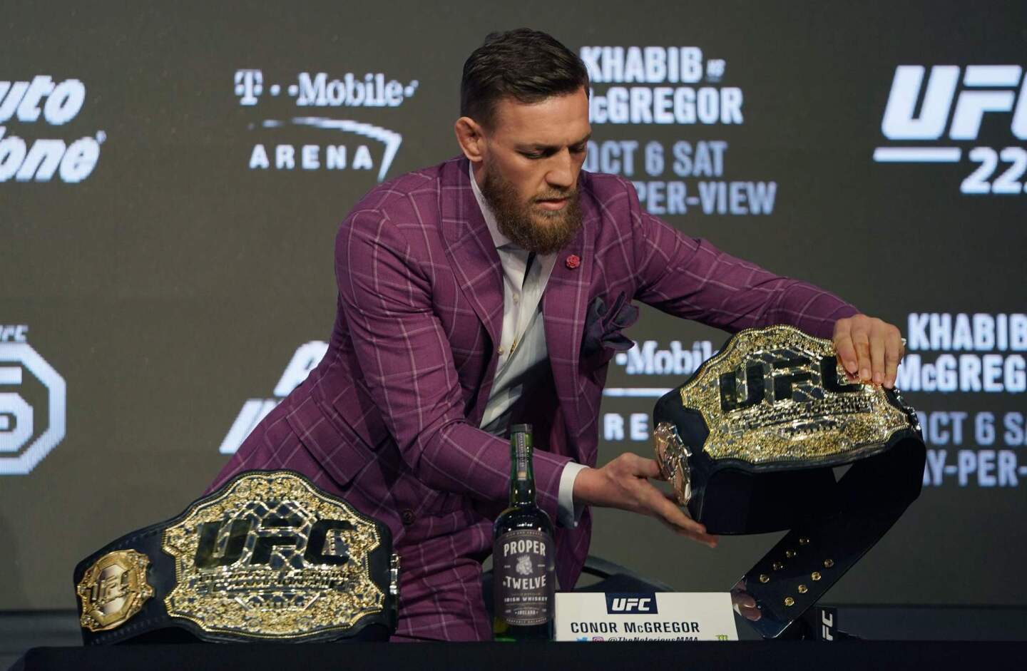Two-division UFC champion Conor McGregor of Ireland arrives for a press conference at Radio City Music Hall in New York September 20, 2018 to announce his mixed martial arts match against UFC lightweight champion Khabib Nurmagomedov of Russia. - McGregor will face Nurmagomedov on October 6, 2018 at T-Mobile Arena in Las Vegas.. (Photo by TIMOTHY A. CLARY / AFP)TIMOTHY A. CLARY/AFP/Getty Images ** OUTS - ELSENT, FPG, CM - OUTS * NM, PH, VA if sourced by CT, LA or MoD **