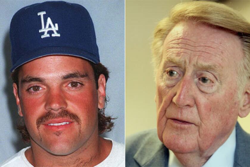 Mike Piazza called Dodgers broadcaster Vin Scully "a class act."