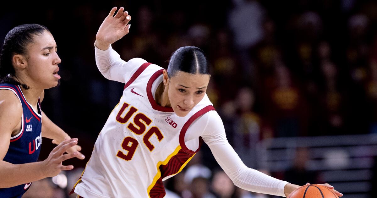 No. 16 USC women routed at home by top-ranked Connecticut No. 16 USC women routed at home by top-ranked Connecticut