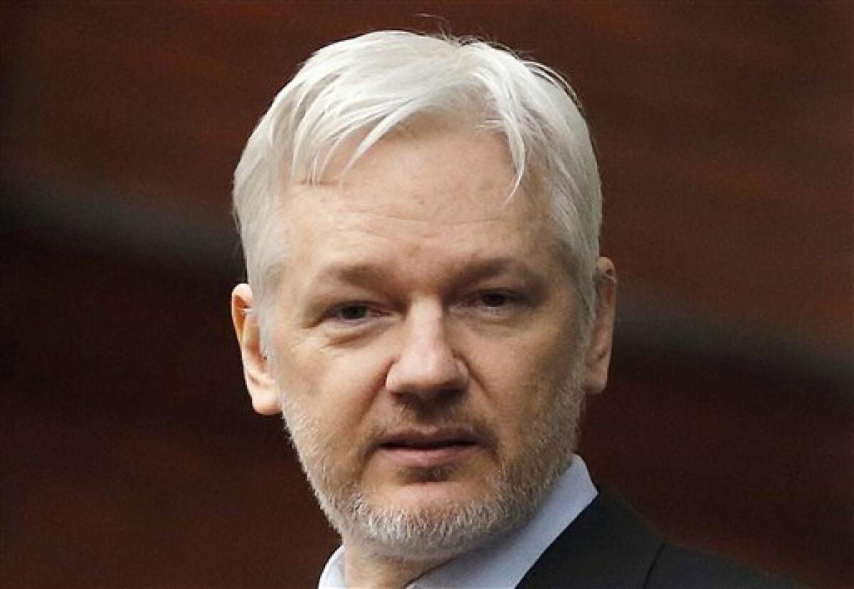 En esta imagen de archivo, tomada el 5 de febrero de 2016, el fundador de WikiLeaks, Julian Assange, prometi[o en declaraciones a Fox News nuevos documentos sobre Hillary Clinton.