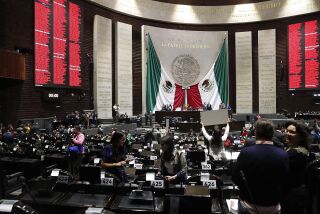 Cámara de Diputados de México rechaza la reforma electoral de López Obrador