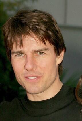 Tom Cruise gets splashed