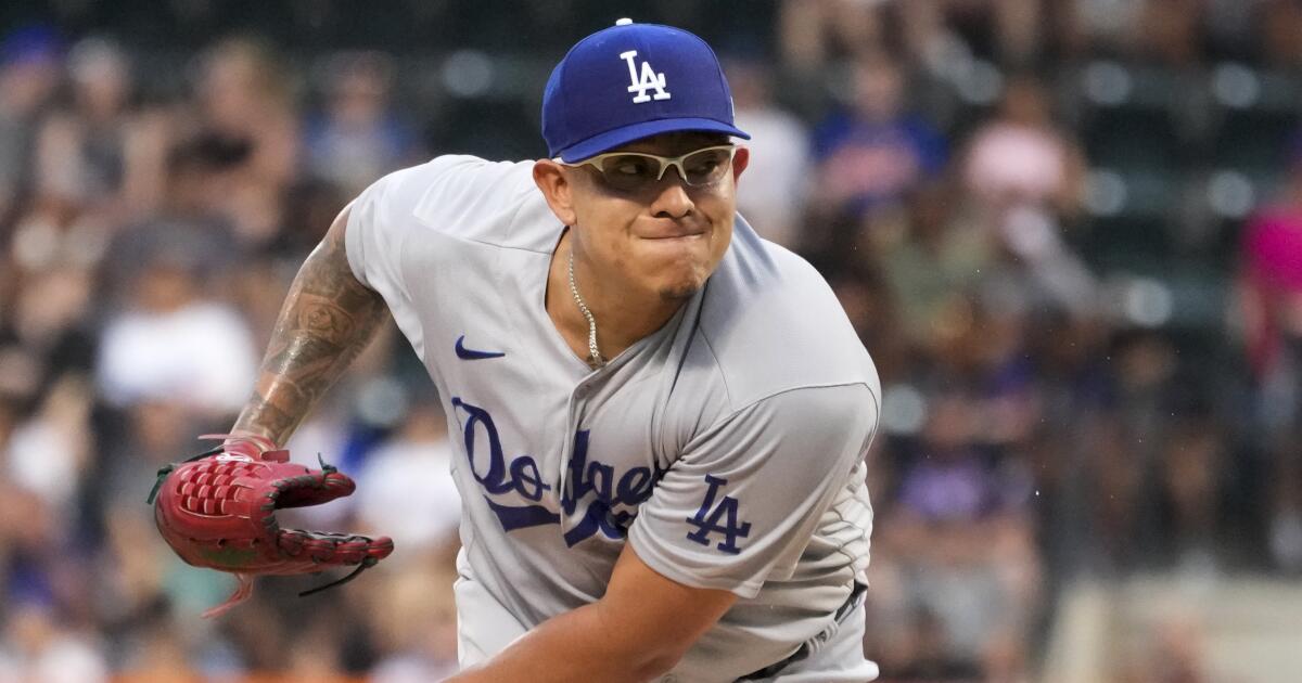 Dodgers News: Austin Barnes on What Makes Julio Urias So Special
