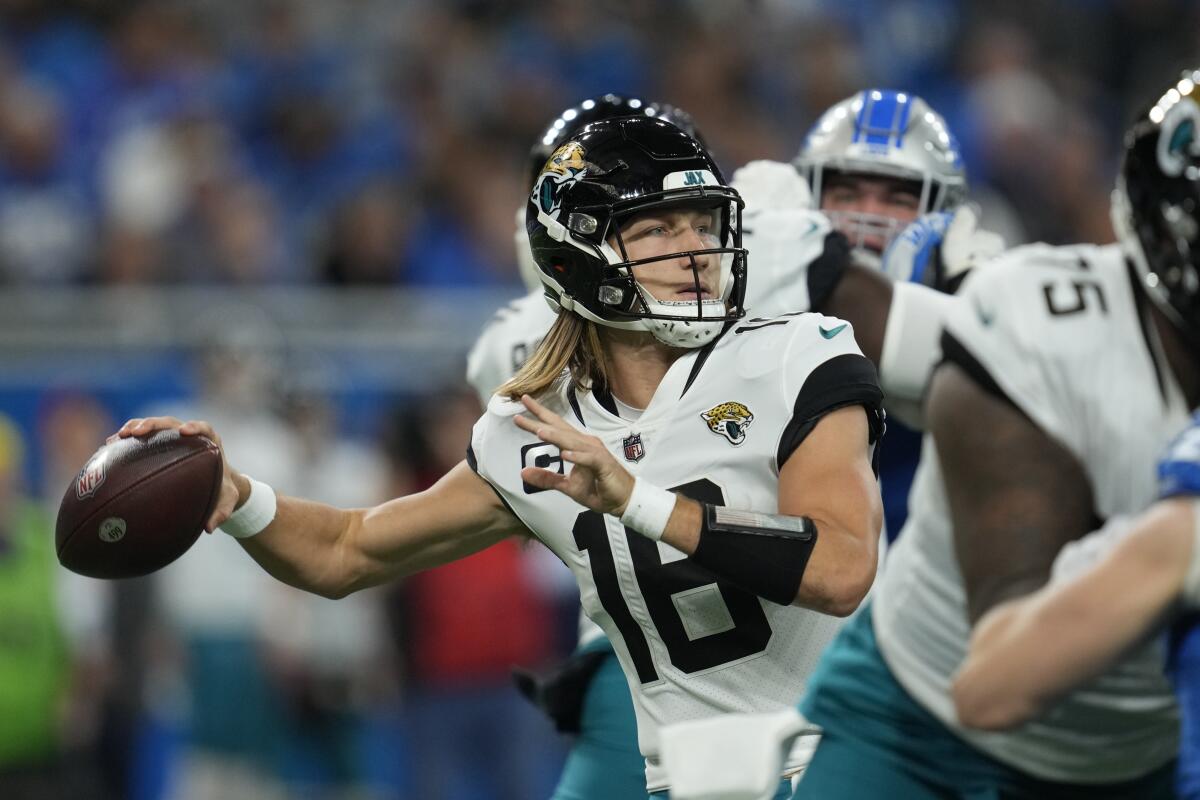 Jaguars QB Lawrence feels 'good' after returning to practice - The San  Diego Union-Tribune