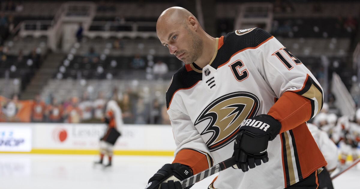Column: Ryan Getzlaf to retire at end of season as one of the mightiest Ducks of all
