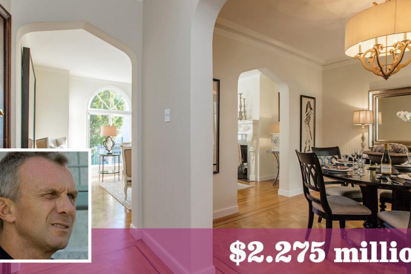 The 49ers great has purchased a two-bedroom flat in San Francisco's Marina District for $2.275 million.