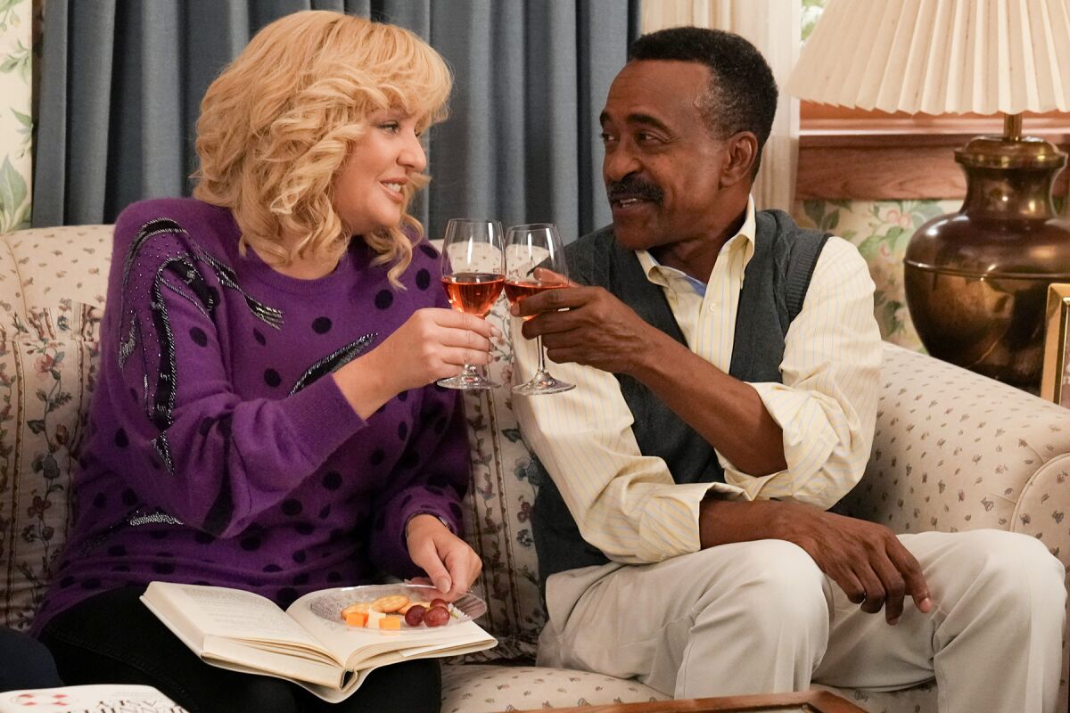 Wendi McLendon-Covey and Tim Meadows in "The Goldbergs" on ABC.