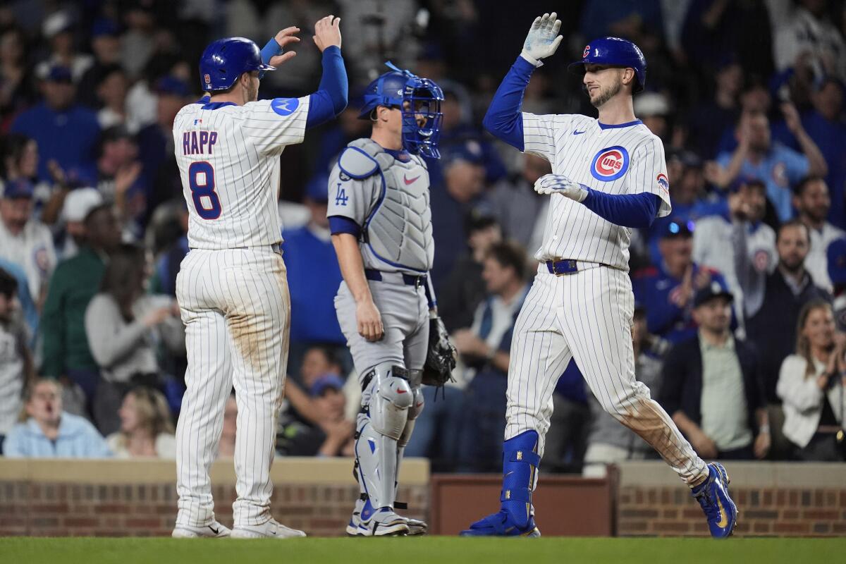 Dodgers blow late lead, outslugged as Cubs win in extra innings - Los Angeles Times