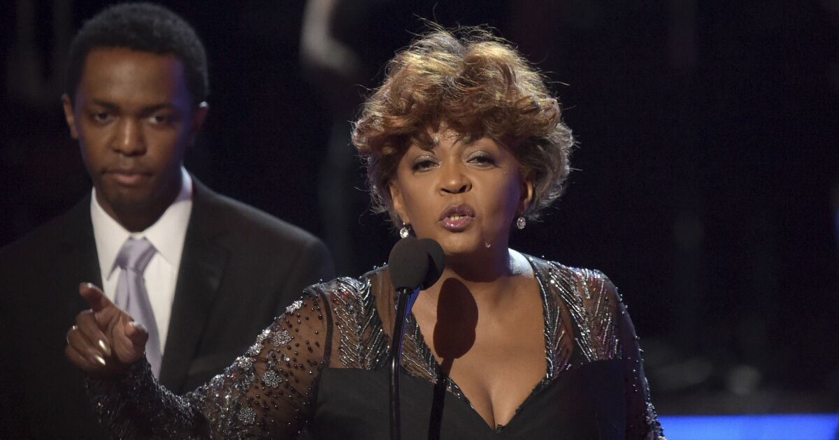 Anita Baker fans rapturous over the songstress’ new tour (and it has a stop in L.A.)