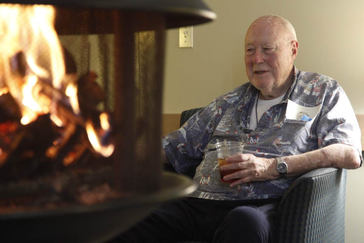 Father Robert “Bob” Mathewson served as a Jesuit for 71 years and as a priest for 58 years.