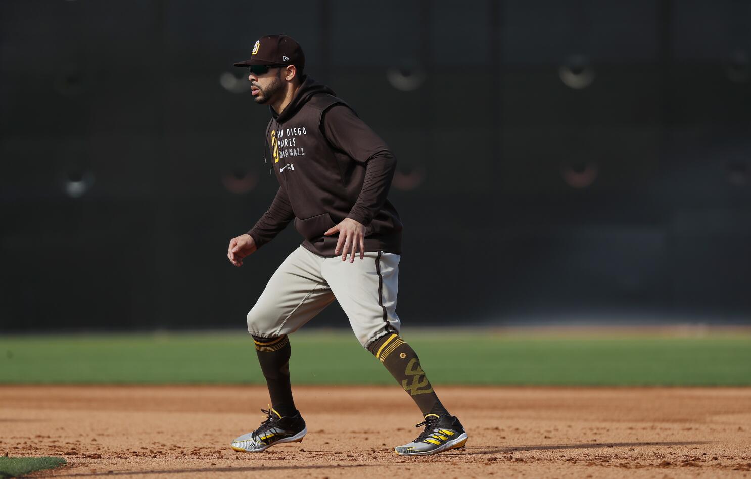 Padres OF Tommy Pham stabbed in back, required surgery